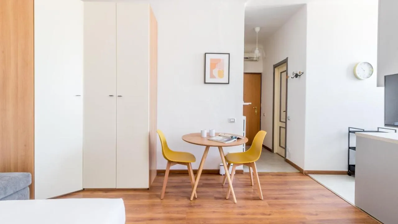 Italianway - Castel Morrone 21 Apartment Milan